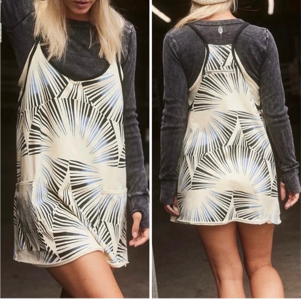Free People Movement Hot Shot Printed Mini Dress Sunrise in Geo Athleisure Large